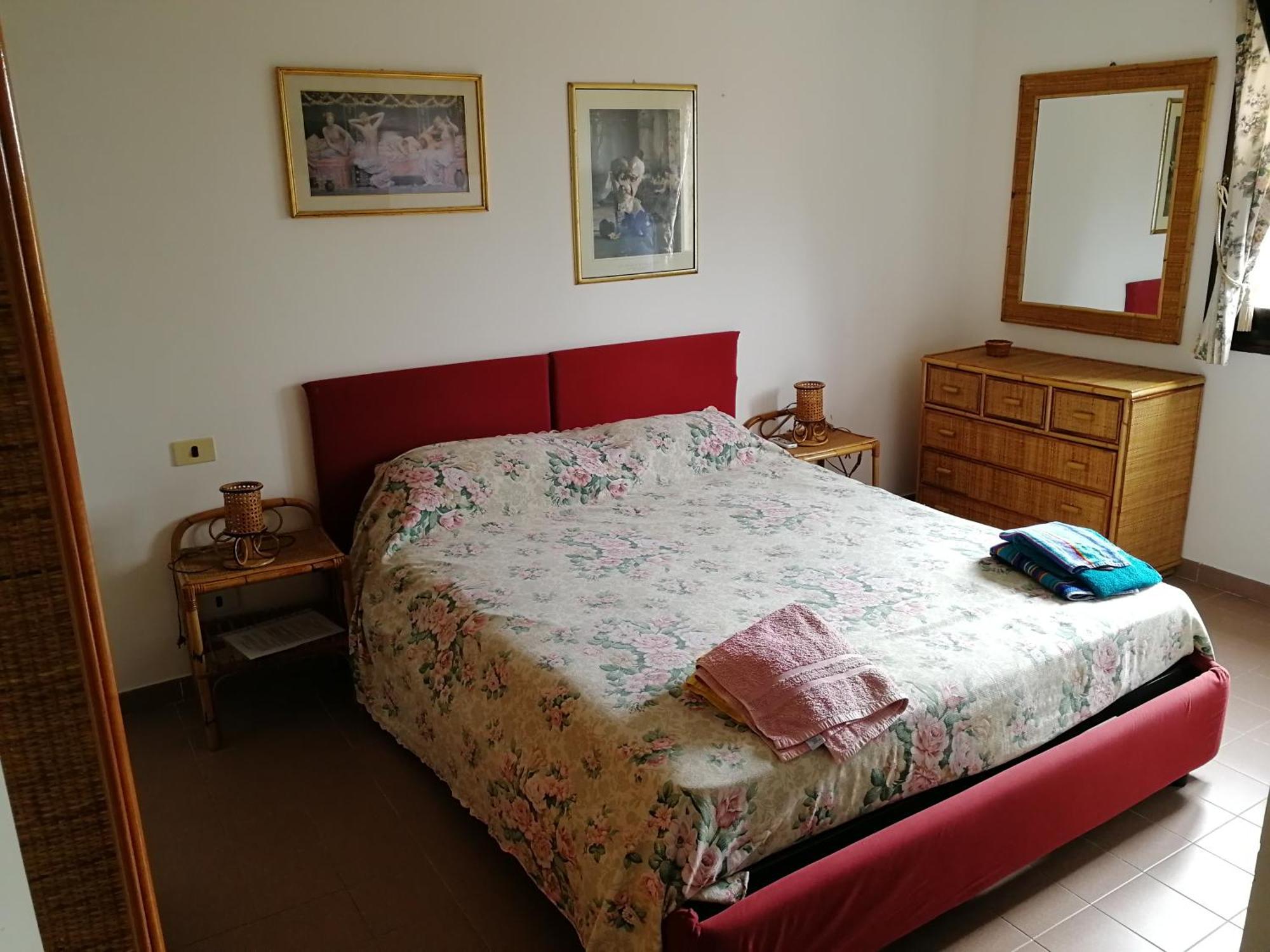 La Lantana Nuova Bed & Breakfast ฟลูมินิ ดิ กวาร์ตู ภายนอก รูปภาพ
